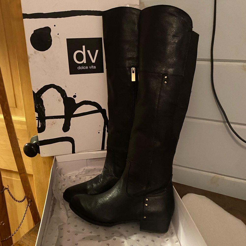 Dolce Vita Boots size 8.5